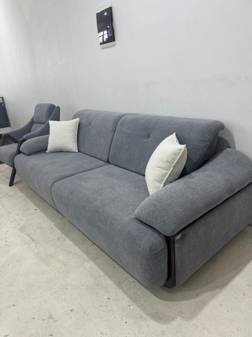 04529008-b92c-436f-93db-3eb26dd373dc