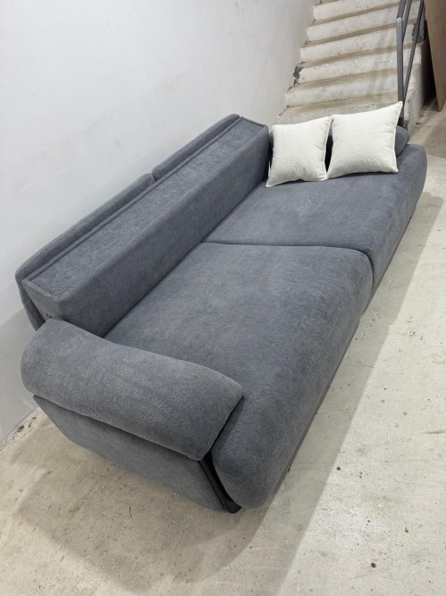 0ad9e6e6-9d08-401e-b30a-ba738b243076