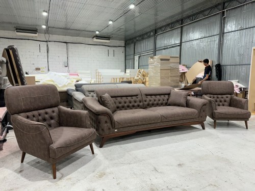 993b8a3c-7b4c-41b1-a566-8b98d6ff2668