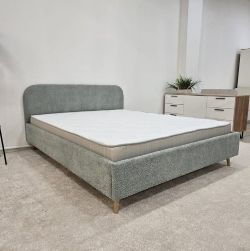 BC5B6EEA-4489-45AB-A39C-B679C870A0A6