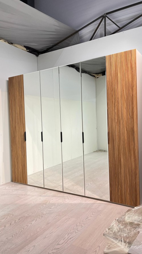 a6f443af-14eb-45dc-abbf-a3e1de2832e4