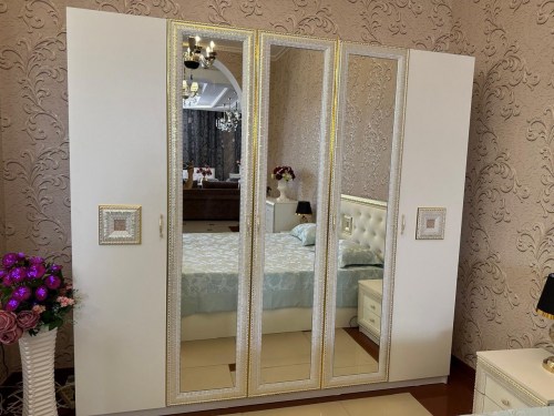 ab4784e5-fc00-4e8f-82d4-84c631049b2f